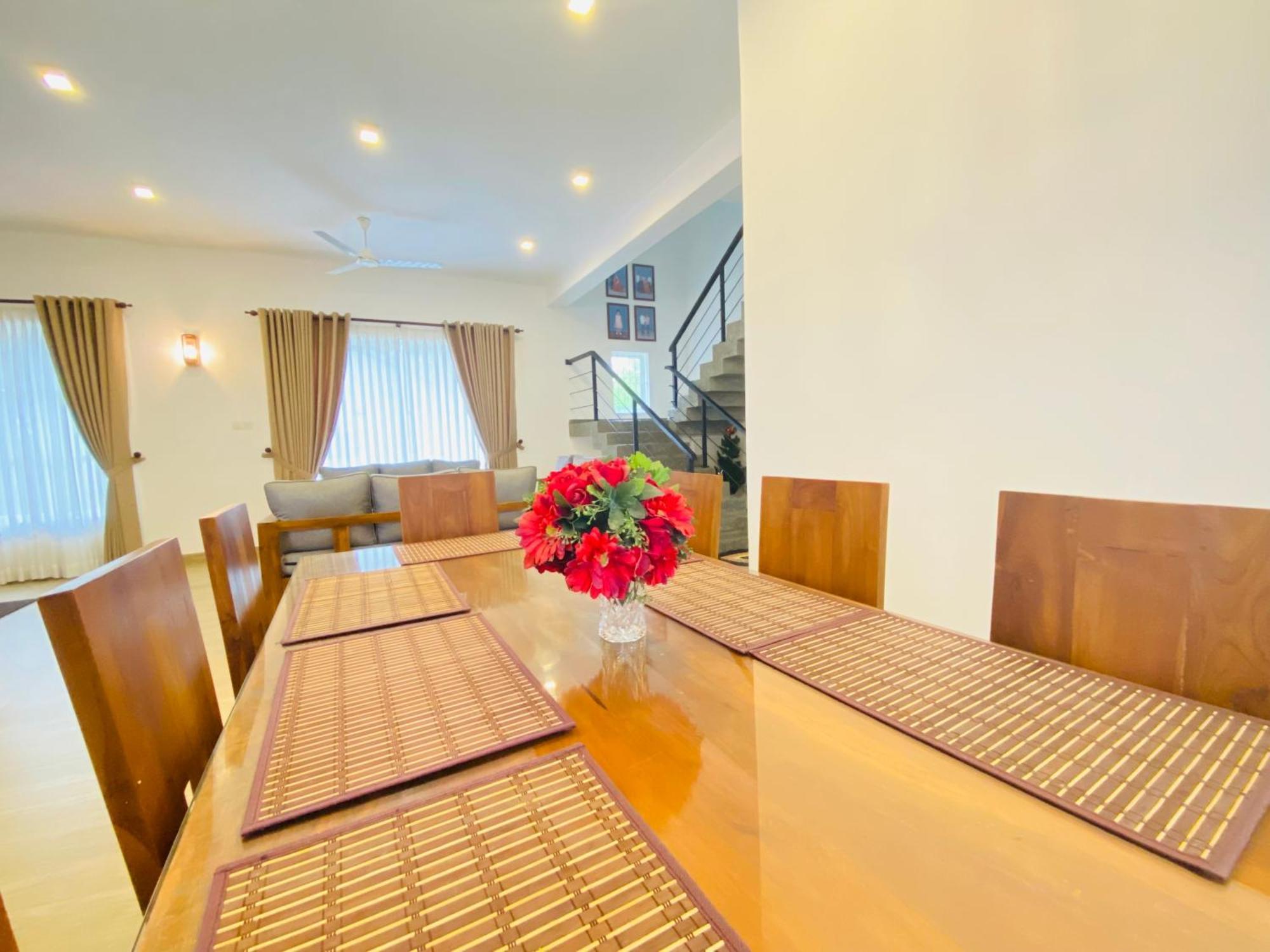 Srimadis Villa Near Airport - Negombo Extérieur photo